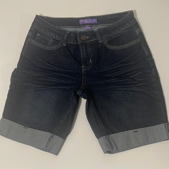 Deja bleu jeans shorts, size 8 - Picture 1 of 6